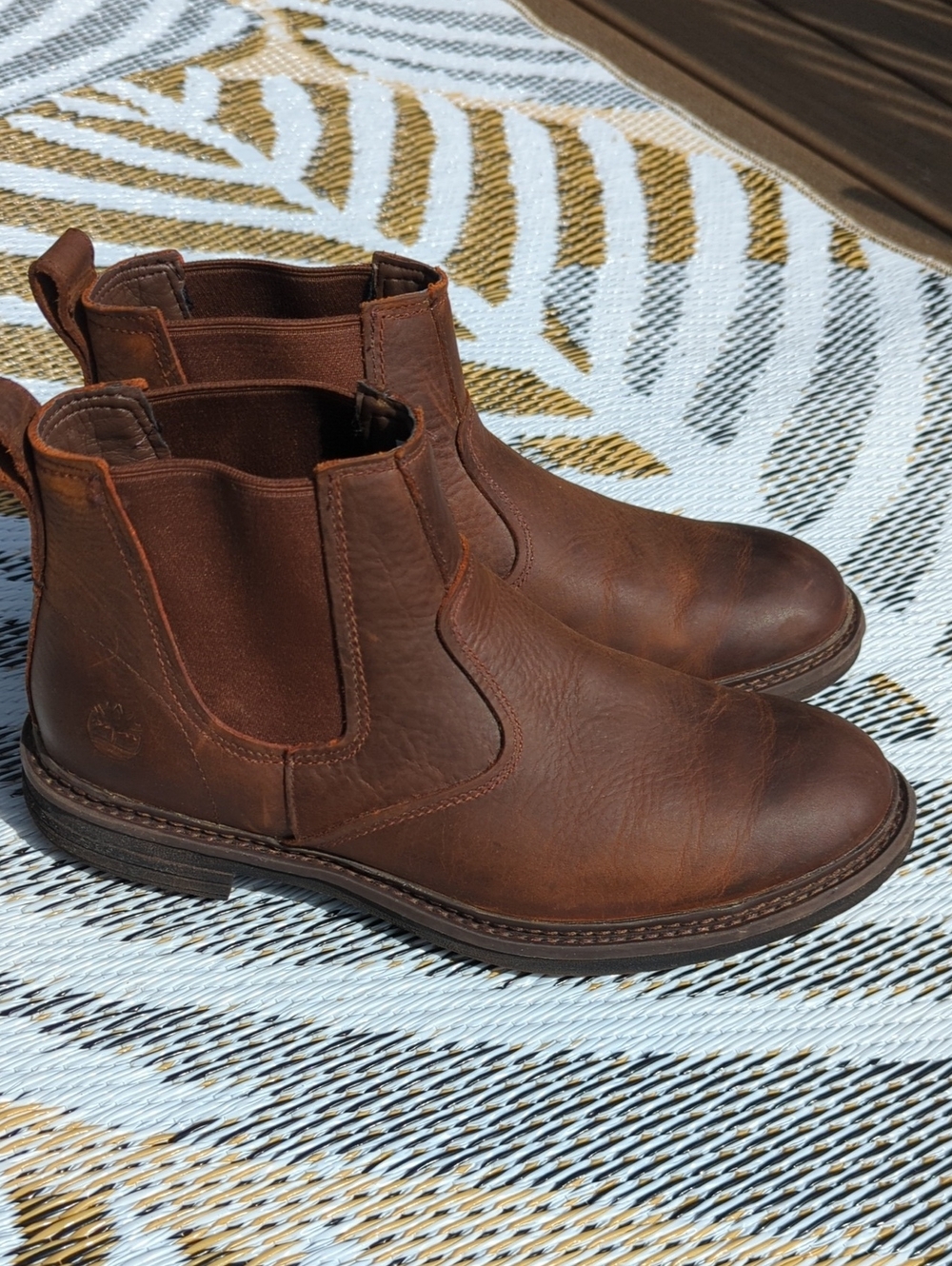 Timberland Logan Bay Men’s Brown Leather Chukka Chelsea Boots